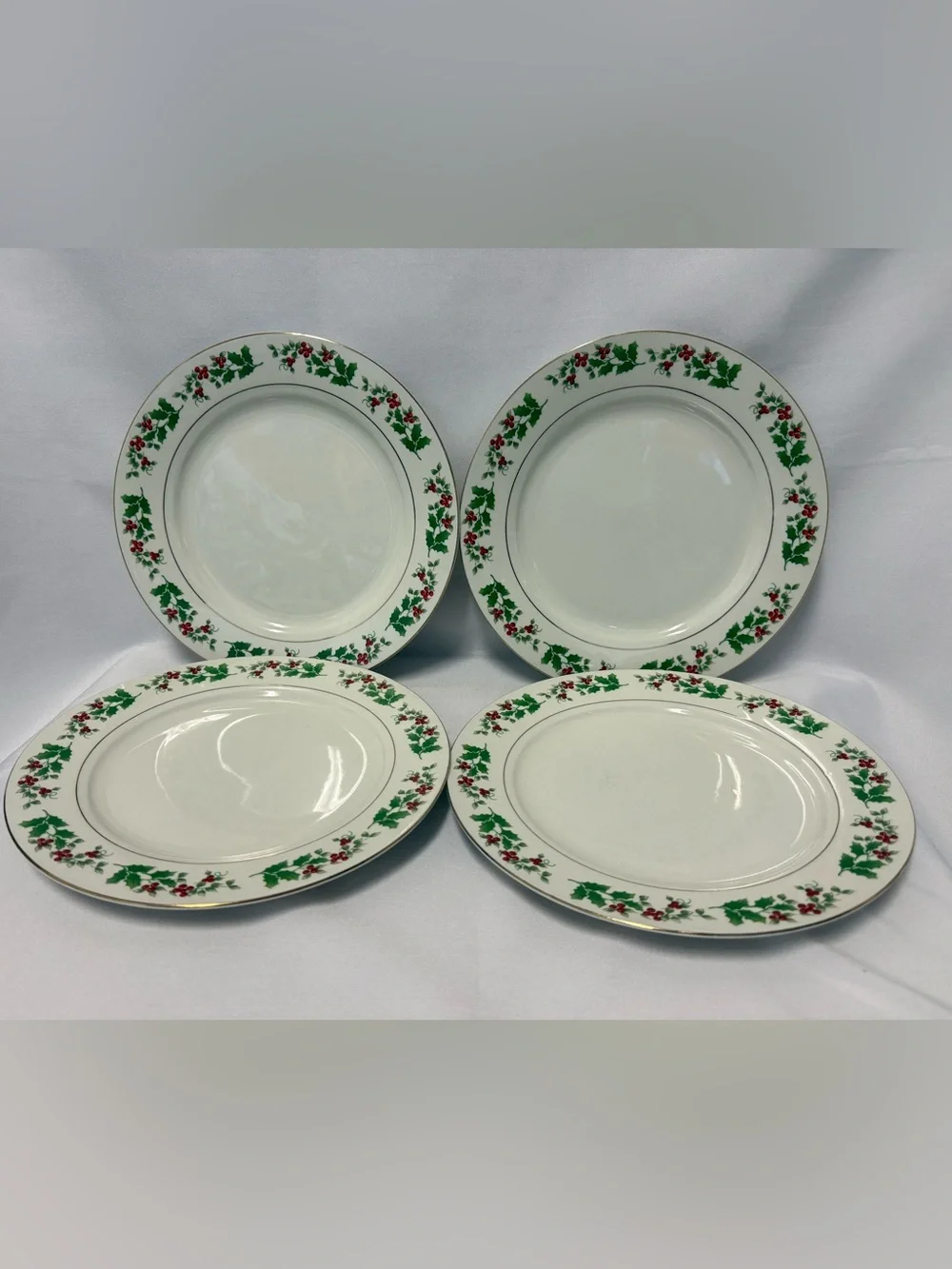 4 Gibson Christmas Charm Holly Berries Dinner plates